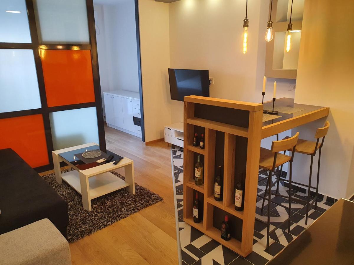 Lux Opera 2 Apartman Banja Luka Kültér fotó