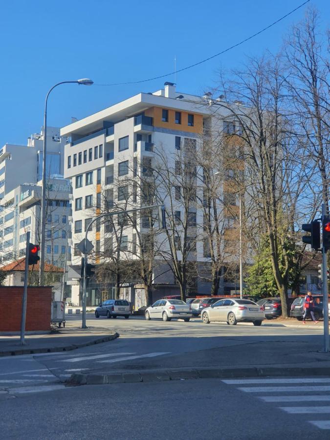 Lux Opera 2 Apartman Banja Luka Kültér fotó